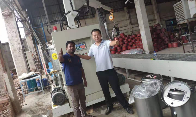 孟加拉熱水器發泡機