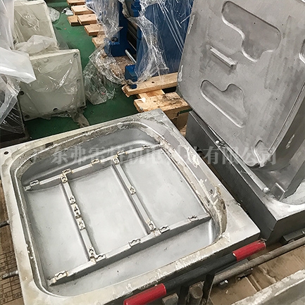 工程車座椅坐墊發泡模具定制